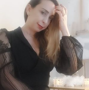 Meet your Posher, Mery